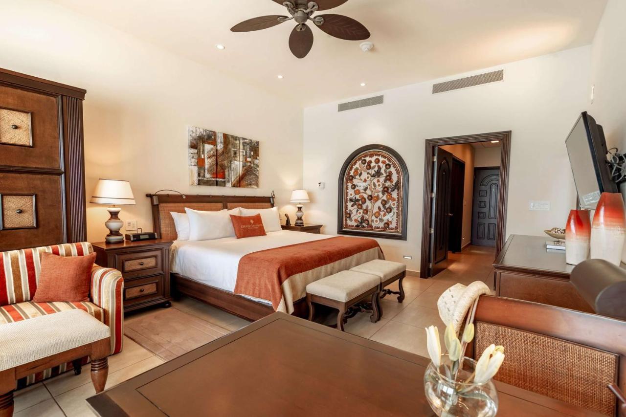 Grand Residences Riviera Cancun,