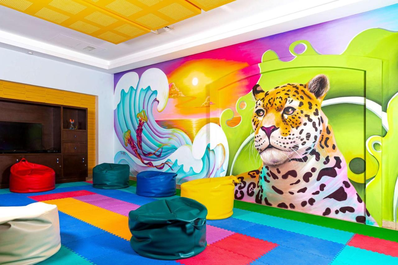 Grand Residences Riviera Cancun, Station touristique