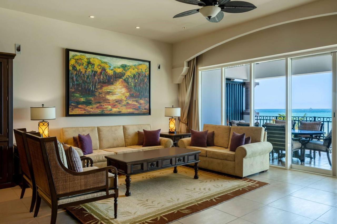 Grand Residences Riviera Cancun, Station touristique 5*